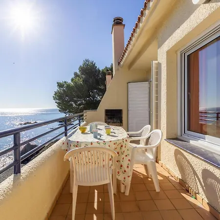 Bellamar C - 10 Personas En Primera Linea De Mar En Llanca. - Es-228-18 Holiday home