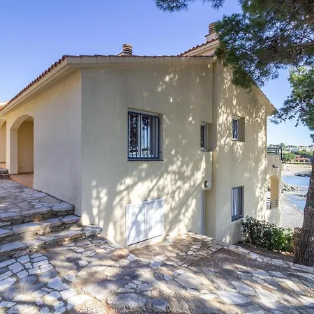 Bellamar C - 10 Personas En Primera Linea De Mar En Llanca. - Es-228-18 Holiday home *