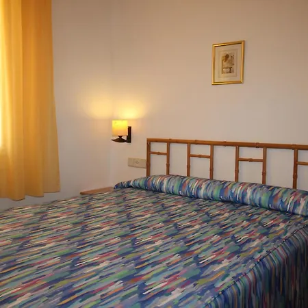 Holiday home Bellamar C - 10 Personas En Primera Linea De Mar En Llanca. - Es-228-18