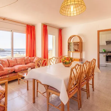 Holiday home Bellamar C - 10 Personas En Primera Linea De Mar En Llanca. - Es-228-18 Llanca